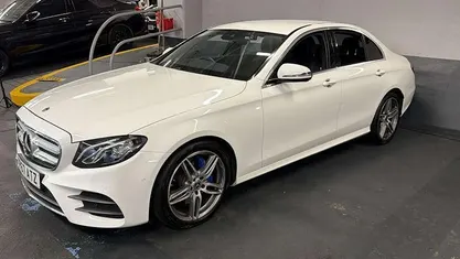 Used Mercedes E220 AMG line 194 HP (142 kW) 2019 Sedan