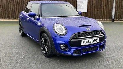 Used Mini Cooper S Hatch 192 HP (141 kW) 2019 Blue Hatchback