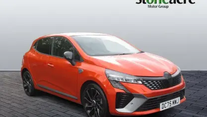 Used Renault Clio Esprit Alpine 90 HP (66 kW) 2025 Orange Hatchback