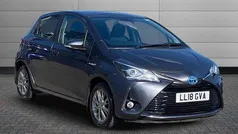 Grey Used 2018 Toyota Yaris Hybrid Hatchback | £11,901 (Fair price)
