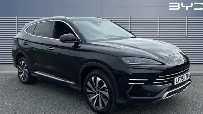 Used BYD Seal U Comfort 218 HP (160 kW) 2025 Black SUV