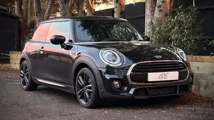 Used 2020 Mini Cooper Hatch Hatchback | £16,990 (Fair price)