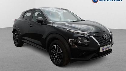 Używany Nissan Juke N-Connecta 143 KM (105 kW) 2025 Czarny SUV