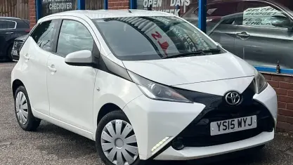 Used Toyota Aygo X-play 69 HP (50 kW) 2018 Hatchback