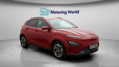 Red Used 2022 Hyundai Kona Premium SUV | £14,400 (Fair price)