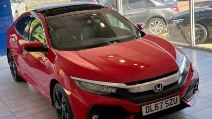 Używany Honda Civic Prestige 182 KM (133 kW) 2019 Hatchback
