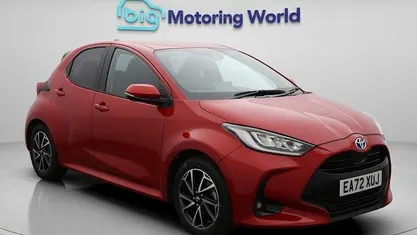 Used Toyota Yaris Hybrid Design 116 HP (85 kW) 2025 Hatchback