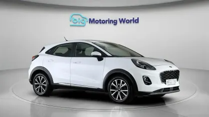 Used Ford Puma Titanium 125 HP (91 kW) 2023 White SUV