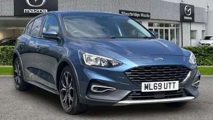Used Ford Focus Active X 150 HP (110 kW) 2019 Blue Hatchback