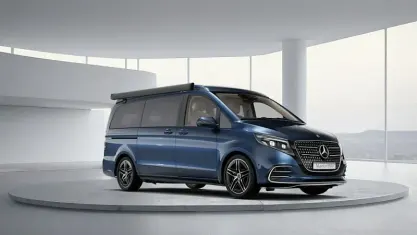 Begagnad Mercedes V300 Marco Polo 237 HK (174 kW) 2025 Minibuss