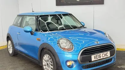 Used Mini ONE Hatch 102 HP (75 kW) 2016 Blue Hatchback