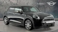 Black Used 2022 Mini Cooper Exclusive Hatchback | £17,839 (Fair price)