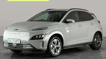 Begagnad Hyundai Kona Premium 100 kW (136 HK) 2022 Grå SUV