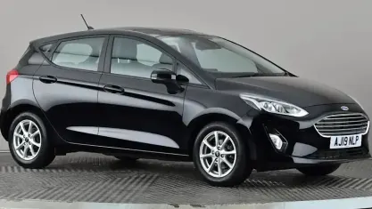 Used Ford Fiesta Zetec 86 HP (63 kW) 2019 Black Hatchback
