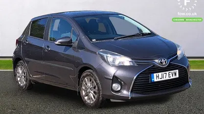 Used Toyota Yaris 99 HP (72 kW) 2016 Hatchback