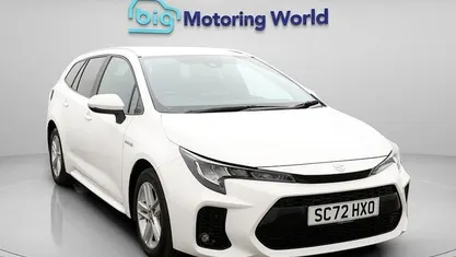 Used Suzuki Swace SZ-T 122 HP (89 kW) 2022 White Estate