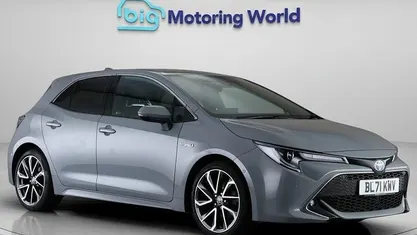 Grey Used 2022 Toyota Corolla Hatchback | £17,900 (Fair price)