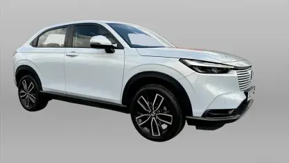 Used Honda HR-V Elegance 131 HP (96 kW) 2022 White SUV