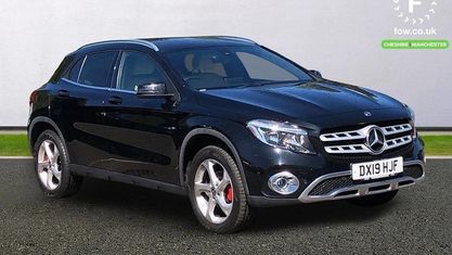 Usado Mercedes GLA200 Active 156 HP (114 kW) 2019 Preto SUV