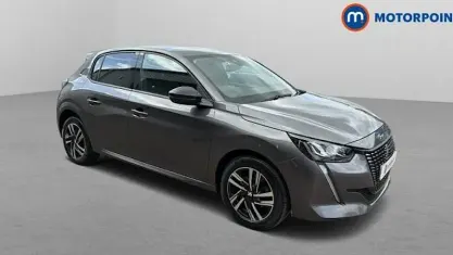 Usado Peugeot 208 Allure+ 131 CV (96 kW) 2023 Gris Utilitario