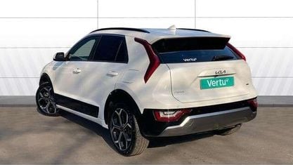 Usado Kia Niro 141 CV (103 kW) 2023 Blanco SUV