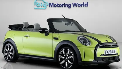 Used Mini Cooper Cabriolet Exclusive 136 HP (100 kW) 2022 Yellow Cabriolet