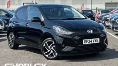 Black Used 2024 Hyundai i10 Premium Hatchback | £15,079 (Fair price)