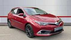 Used 2017 Toyota Auris Hybrid Hatchback | £12,597 (Fair price)