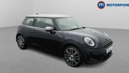 Begagnad Mini Cooper Exclusive 136 HK (100 kW) 2022 Halvkombi