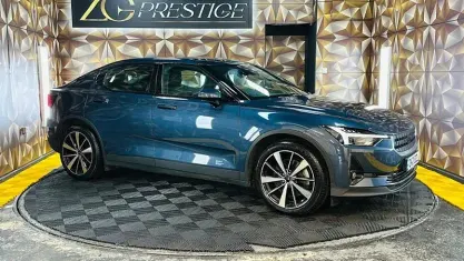 Usado Polestar 2 Pilot 300 kW (408 HP) 2021 Azul Citadino