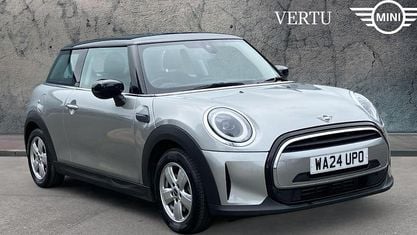 Begagnad Mini Cooper Classic 136 HK (100 kW) 2022 Halvkombi