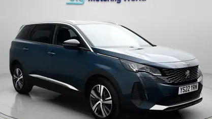 Used Peugeot 5008 Allure Premium 131 HP (96 kW) 2022 Blue SUV