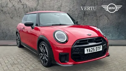 Used Mini Cooper Exclusive 150 kW (204 HP) 2025 Red Hatchback