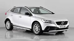 Used 2019 Volvo V40 CC Estate | £12,450 (Fair price)
