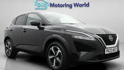 Used Nissan Qashqai N-Connecta 140 HP (102 kW) 2023 Black SUV