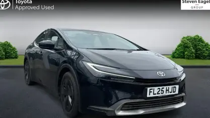 Used Toyota Prius Design 223 HP (164 kW) 2025 Black Hatchback