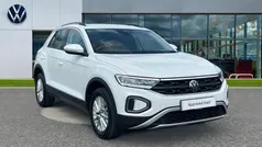Used 2022 VW T-Roc Life SUV | £16,713 (Fair price)