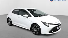 White Used 2021 Toyota Corolla Design Hatchback | £17,149 (Fair price)