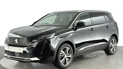 Used Peugeot 5008 Allure+ 131 HP (96 kW) 2023 Black SUV
