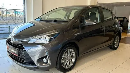 Used Toyota Yaris Hybrid 101 HP (74 kW) 2020 Hatchback