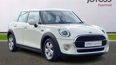 White Used 2018 Mini Cooper Hatchback | £13,221 (Fair price)