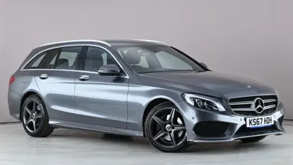 Usado Mercedes C220 AMG line 170 CV (125 kW) 2017 Gris Familiar