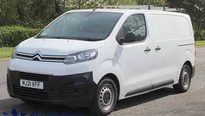 Used Citroën Dispatch 101 HP (74 kW) 2021 White MPV