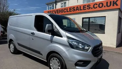 Used Ford Transit Custom Trend 105 HP (77 kW) 2022 Silver Van
