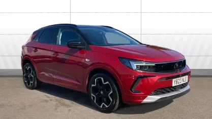 Used Vauxhall Grandland X Ultimate 131 HP (96 kW) 2023 Red SUV