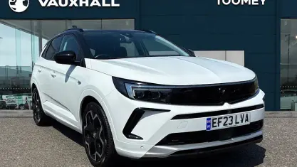 Used Vauxhall Grandland X Ultimate 131 HP (96 kW) 2023 White SUV