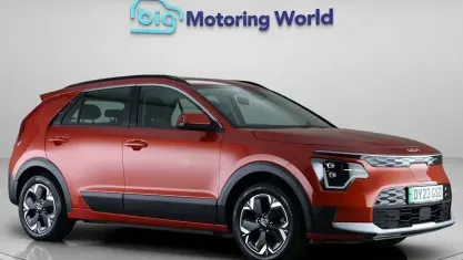 Used Kia e-Niro 150 kW (204 HP) 2023 Orange SUV