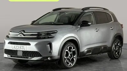 Used Citroën C5 Shine 224 HP (164 kW) 2023 Hatchback