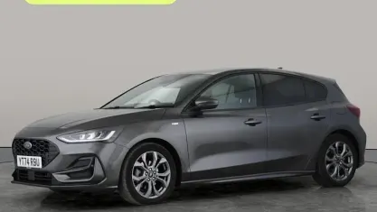 Used Ford Focus ST-Line 125 HP (91 kW) 2024 Grey Hatchback