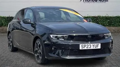 Used Vauxhall Astra Ultimate 131 HP (96 kW) 2023 Black Hatchback